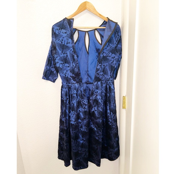 VOODOO VIXEN Paula Swing dress MIDI pleated with keyhole detail BLUE SZ: Medium - Picture 14 of 16